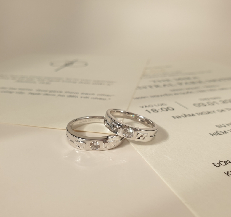 Nhẫn Cưới 1 hột - 2 bên CN