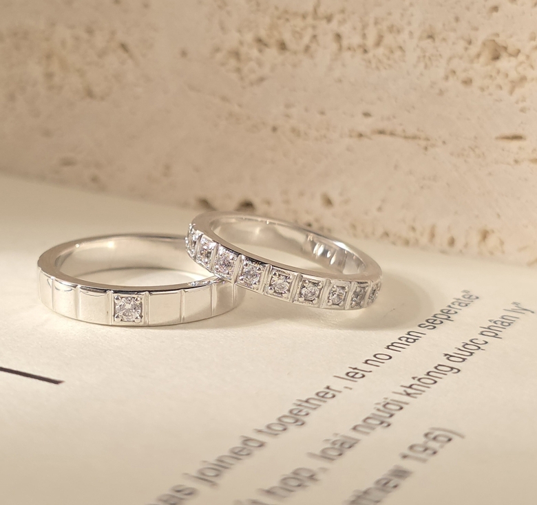 Nhẫn 1h Khúc Vuông Trơn + Nhẫn Khúc Vuông Ktấm Italy