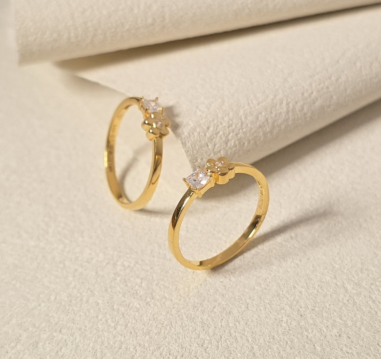 Nhẫn Hoa 1 Hột Đá Vuông 16K