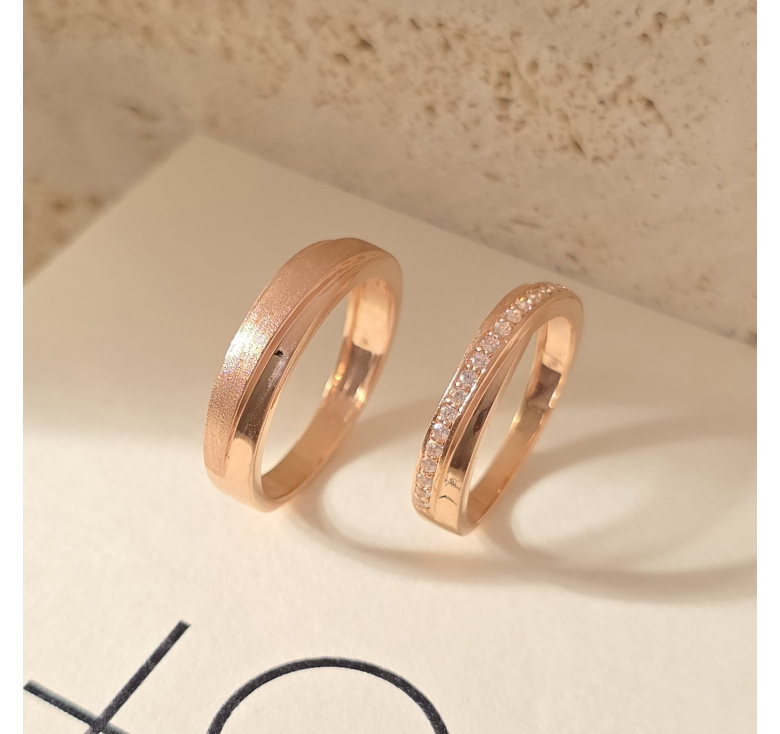 Nhẫn Bản Hồng Chéo Cát + Nhẫn Bản Hồng 1hg Tấm Chéo Italy