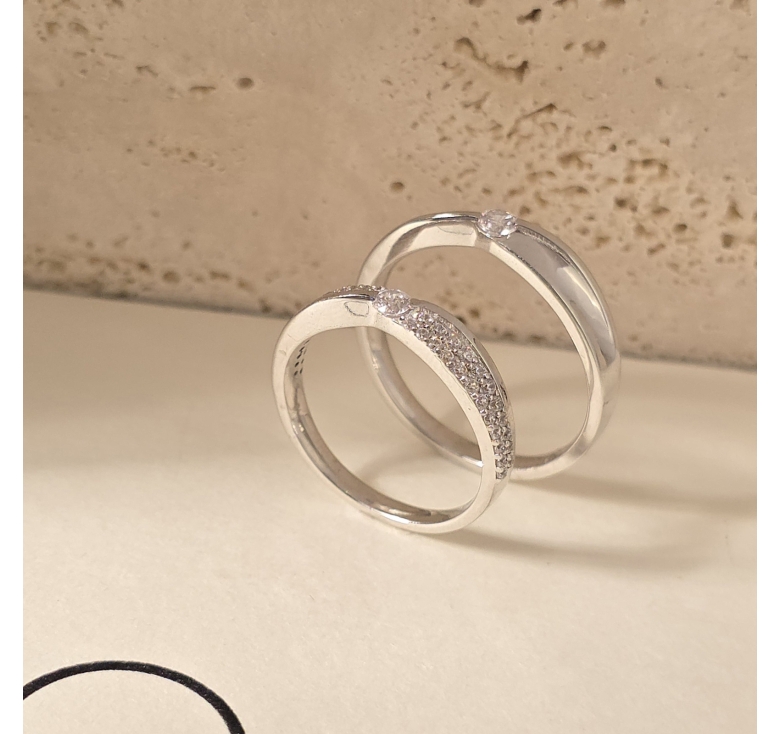 Nhẫn 1h Xéo Nổi Trơn +  Nhẫn Kết Tấm Italy 