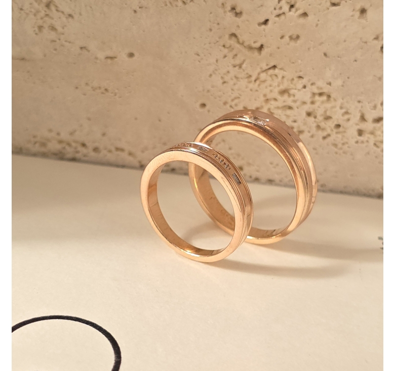 Nhẫn 1h Cn Sọc Ngang Nhám Hồng + Nhẫn Khúc Cn Tấm Hồng Italy