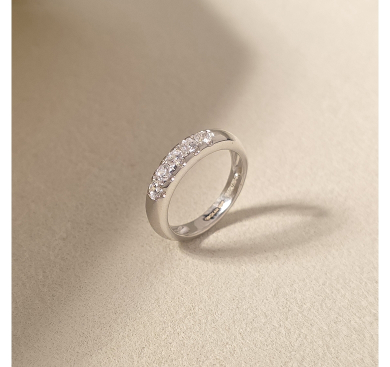 Nhẫn Mo Trơn 5H.trắng Italy 